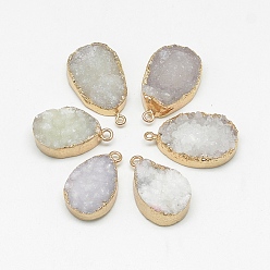 Light Grey Natural Druzy Agate Pendants, Dyed, teardrop, with Golden Tone Brass Findings, Light Grey, 27~35x17~21x5~12mm, Hole: 1~2mm
