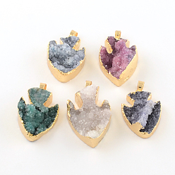 Mixed Color Fish Dyed Natural Druzy Agate Fish Pendants, with Golden Tone Brass Findings, Mixed Color, 35~41x24~27x12~18mm, Hole: 6x5mm
