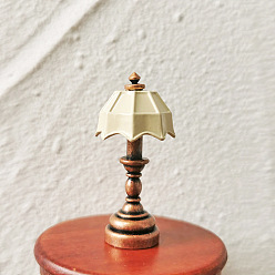 Beige Modèle de mini lampe de table en alliage, accessoires de maison de poupée micro paysage, faire semblant de décorations d'accessoires, beige, 18x43mm