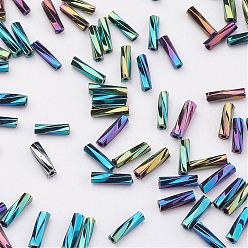 Colorido Cuentas de bugle retorcidas de vidrio, iris, colorido, 12x2 mm, agujero: 0.5 mm, sobre 5000 unidades / bolsa