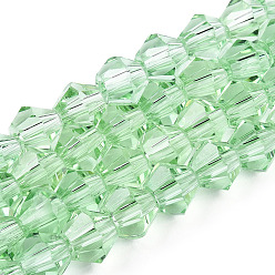 Vert Clair Imitation cristal autrichien 5301 perles bicône, Perles en verre à facettes, vert clair, 6x6mm, Trou: 1.2mm, Environ 47~48 pcs/chapelet, 10.24 pouces ~ 10.43 pouces (26~26.5 cm)