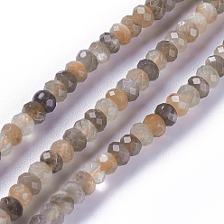 Pierre De Soleil Brins de perles de sunstone noirs naturels, facette, rondelle, 4.9~5.5x3~3.5mm, Trou: 1mm, Environ 113 pcs/chapelet, 15.2 pouce (38.7 cm)