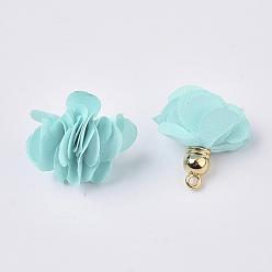 Cyan Clair Décorations de pendentif en tissu, avec les accessoires acryliques, fleur, cyan clair, 25~30x28~35mm, Trou: 2mm