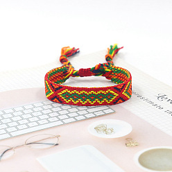 Brique Rouge Bracelet cordon polyester tressé motif losange, bracelet brésilien réglable ethnique tribal pour femme, firebrick, 5-7/8 pouce (15 cm)