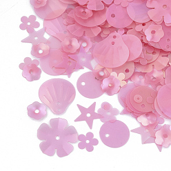 Rose Chaud Accessoires d'ornement, paillette / paillettes en plastique pvc, givré, formes mixtes, rose chaud, 3~13.5x3~13.5x0.2mm, Trou: 0.9~1.5mm