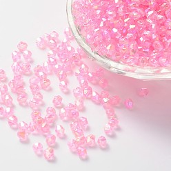 Perlas de Color Rosa Cuentas acrílicas transparentes ecológicas chapadas en color bicone ab, rosa perla, 6x6 mm, agujero: 1 mm, Sobre 6250 unidades / 500 g