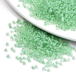Vert Clair 12/0 perles de rocaille de verre, les couleurs de l'intérieur transparentes, trou rond, ronde, vert clair, 12/0, 2~2.5x1.5~2mm, trou: 0.8 mm, environ 30000 PCs / sachet 