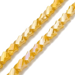 Золотистый Гальванические стеклянные бусины, с половиным покрытием цвета радуги, граненый поворот прямоугольника, золотые, 10x8x5 мм, отверстие : 1.2 мм, около 50 шт / нитка, 21.26'' (54 см)