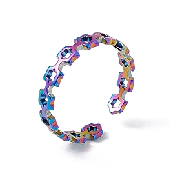 Rainbow Color Ионное покрытие (ip) 201 кольцо из нержавеющей стали с полым квадратным открытым манжетным кольцом для женщин, Радуга цветов, размер США 6 (16.5 мм)
