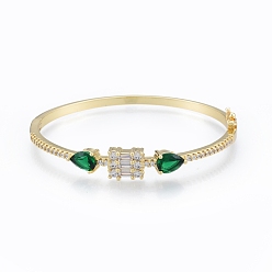 Vert Rectangle de zircone cubique avec bracelet jonc à charnière en forme de larme, bijoux en laiton plaqué or véritable 18k pour femmes, verte, diamètre intérieur : 2x2-1/4 pouces (5.1x5.8 cm)