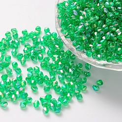 Vert Printanier Perles acryliques transparentes écologiques plaquées couleur bicône ab, vert printanier, 4x4mm, Trou: 1mm, environ16600 pcs / 500 g