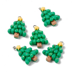 Vert Pendentifs en résine opaque sur le thème de noël, avec les accessoires en fer de tonalité de platine, arbre de Noël, verte, 27.5x19.5x6.5mm, Trou: 2mm