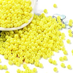 Amarillo Claro Hornear bolas de semillas de vidrio de pintura, rondo, amarillo claro, 4x3 mm, agujero: 1.2 mm, sobre 7650 unidades / libra