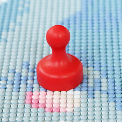 Red Diamond Painting Magnet Cover Holders, Resin Locator, Positioning Tools, Chess Shape, Red, 25x20mm
