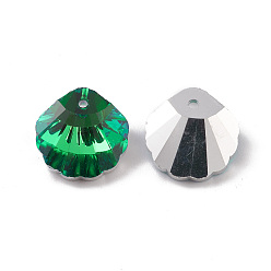 Verde Colgantes de cristal electroplate, espalda plateada, facetados, encantos de concha, verde, 16x16x7~7.5 mm, agujero: 1.4~1.5 mm