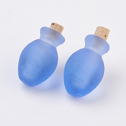 Bleu Bleuet Pendentifs de bouteille de parfum en lampwork manuels, bouteille d'huile essentielle, givré, bleuet, 29~30mm, trou: 5~5.5 mm, capacité de la bouteille: 0.5~1 ml (0.017~0.03 fl. oz)