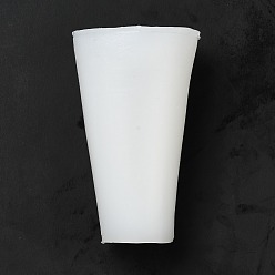 Blanc 3d moules en silicone pour bougies bricolage arbre de noël, pour la fabrication de bougies parfumées d'arbre de Noël, blanc, 6.2x10.8 cm, Diamètre intérieur: 5.2x9.2 cm