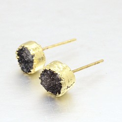 Black Natural Druzy Agate Stud Earrings, with Golden Plated Brass Findings, Flat Round, Black, 7~8x5~8mm, Pin: 0.8mm