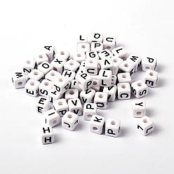 Blanc Perles de lettre de trou horizontal acrylique, cube, blanc, taille: environ 10 mm, trou: environ 3 mm, environ550 pcs / 500 g