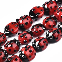 Rouge Brins de perles à chalumeau manuels, coccinelle, rouge, 10.5~14x9~11x5~8mm, Trou: 1~2mm, Environ 20 pcs/chapelet, 8.86 pouces ~ 9.06 pouces (22.5~23 cm)