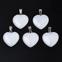 Белый Нефрит Сердце натуральный белый нефрит подвески, с латунной фурнитурой платинового цвета, 20~22x20~21x5~8 мм, отверстие : 2x7 мм