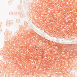 Salmón Claro 6/0 etiquetas granos de la semilla de cristal, Grado A, colores transparentes arco iris, salmón claro, 3.6~4.0 mm, agujero: 1.2 mm, sobre 5000 unidades / libra