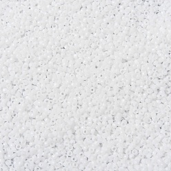(41) Opaque White Cuentas de semillas redondas toho, granos de la semilla japonés, (41) blanco opaco, 11/0, 2.2 mm, agujero: 0.8 mm, Sobre 5555 unidades / 50 g