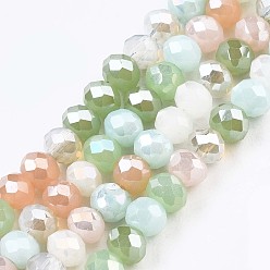 Vert Clair Chapelets de perles en verre, de couleur plaquée ab , facette, rondelle, vert clair, 3.5x3mm, Trou: 0.8mm, Environ 132~140 pcs/chapelet, 14.80 pouces~15.16 pouces (37.6cm~38.5cm)