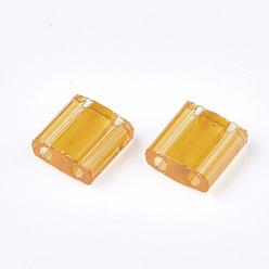 Orange 2 trous perles de rocaille de verre, couleurs transparentes, rectangle, orange, 5x4.5~5.5x2~2.5mm, Trou: 0.5~0.8mm