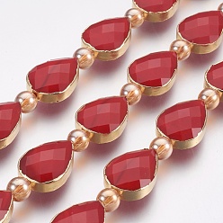 Rouge Perles verre opaque brins, facette, bord en laiton doré, larme & rond, rouge, 18x12.5~13x7~7.5mm, Trou: 1mm, Environ 10 pcs/chapelet, 9 pouce (23 cm)