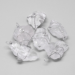 Platine Pendentifs en cristal de quartz naturel brut brut, avec les accessoires en laiton, nuggets, platine, 30~77x18~28x10~25mm, Trou: 3mm