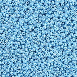 Светло-голубой Бисер из стекла , непрозрачных цветов lustered, круглые, светло-голубой, 2 мм, отверстия : 1 mm, около 30000 шт / фунт