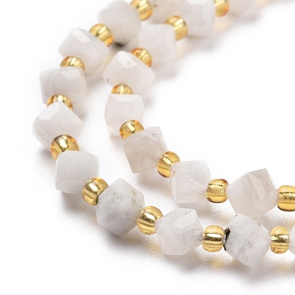 Brins de perles de pierre de lune arc-en-ciel naturel, avec des perles de rocaille, facette, perles de cube en diagonale