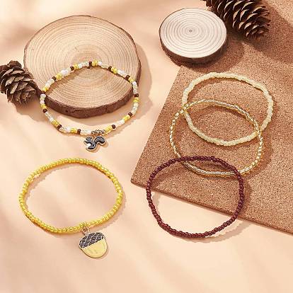5 pcs 5 ensemble de bracelets extensibles en perles de verre de style, breloques en émail en alliage d'écureuil et de gland bracelets empilables pour femmes