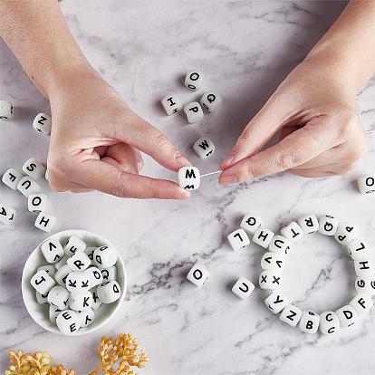 104 piezas cubo luminoso cuentas de silicona letra cuadrada dados cuentas del alfabeto con 2 mm agujero espaciador cuentas de letras sueltas para pulsera collar fabricación de joyas