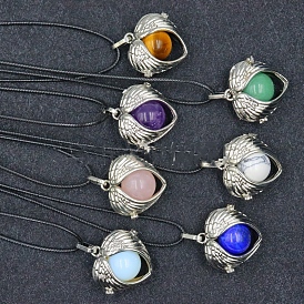 Colliers à pendentif cage en pierres précieuses naturelles et synthétiques mélangées, aile cardiaque