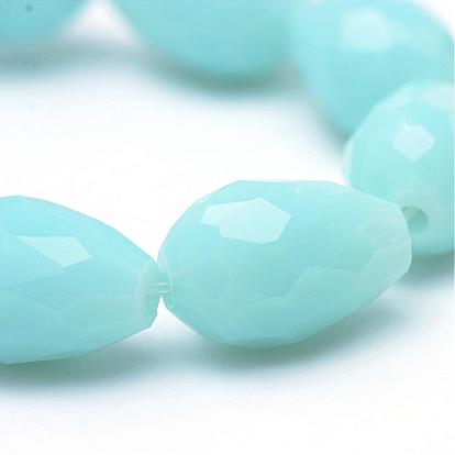 Brins de perles en forme de larme à facettes en verre opaque