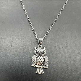 Alloy Pendant Necklaces, Owl