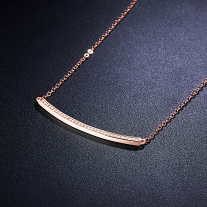 Collier à pendentif en argent sterling 925 Shegrace Classic, avec micro pave aaa zircone cubique arc, 15.7 pouce