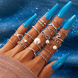Chic 19-Piece Ring Set with Pearls, Geometric Shapes, Heart & Diamond Accents