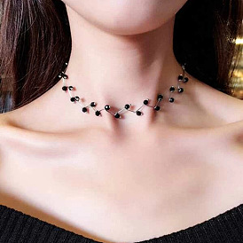 Chic Black Diamond Collarbone Necklace for Fashionable Office Ladies