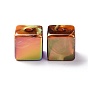 Placage uv perles acryliques irisées arc-en-ciel, une feuille d'or, cube