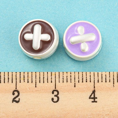 Des perles d'émail en alliage, mat couleur argent, plat et circulaire avec motif en croix