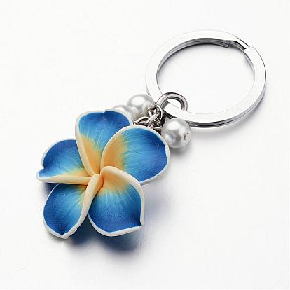 Porte-clés en fer couleur platine, avec la main de fleurs en pâte polymère et perles de verre nacrées, 81mm
