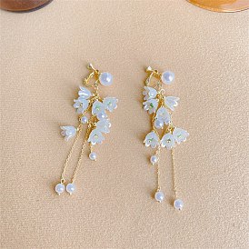 Flower Plastic Imitation Pearl Dangle Clip-on Earrings, Golden Alloy Chains Tassel Earrings