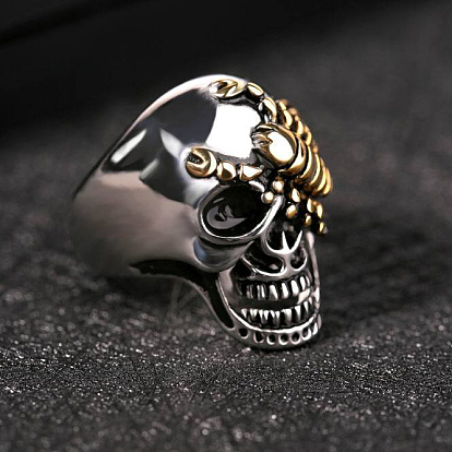 Crâne en acier inoxydable chirurgical à deux tons avec anneau de scorpion, bijoux punk gothique pour femme