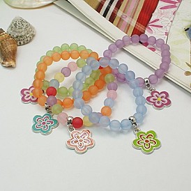 Bracelets de charme, mode givrés bracelets en acrylique transparent pour les enfants, avec l'alliage charme émaillé et fil élastique, 45mm