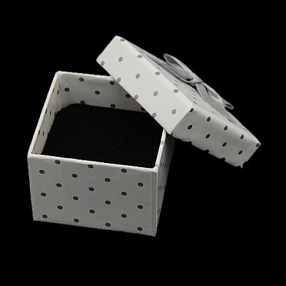 Горошек картон кольца коробки, с губкой и ленты бантом, квадратный, 50x50x36 мм