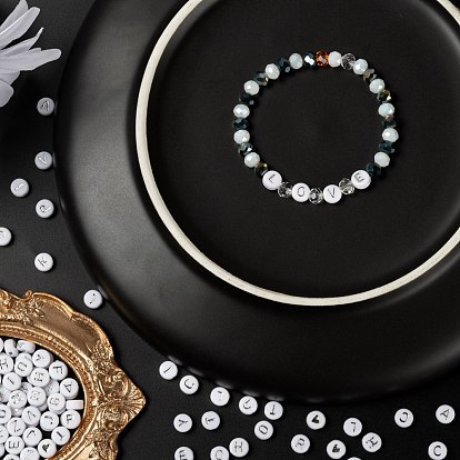 Kits de fabrication de bijoux diy, y compris 1920 pcs lettre acrylique ronde plate a ~ z et perles de placage coeur et étoile, Fil cristal, fil élastique