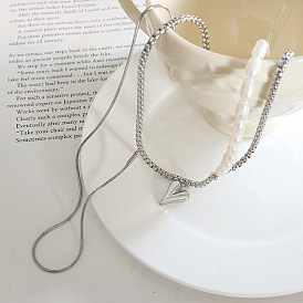 Collier à chaîne double couche avec franges de perles d'eau douce naturelles françaises, avec fermoir en acier titane plaqué or k